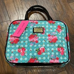 NWT Betsey Johnson Travel Bag